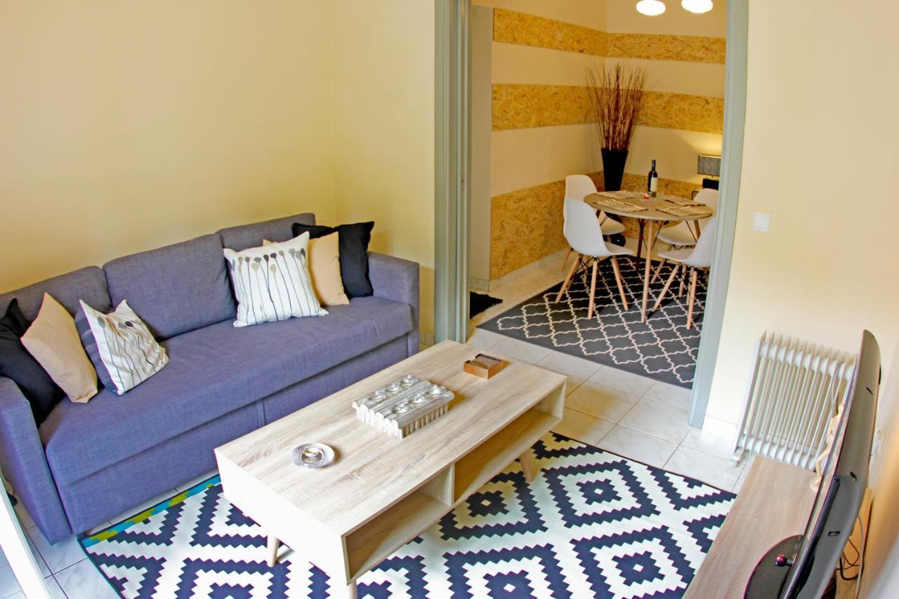 Stylish City Center Garden Apartment Atene Esterno foto